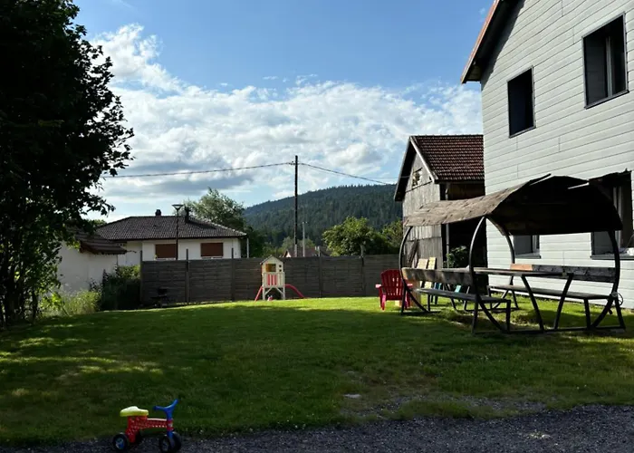 Cosy Avec Jardin Et Barbecue Apartmán *